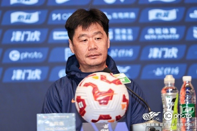李霄鵬：希望明天比賽能打出一些新的東西，取得一個(gè)好的結(jié)果