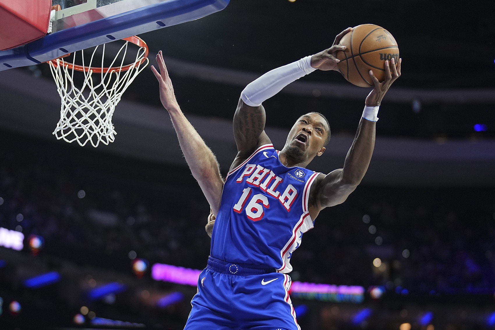 歡迎回到NBA！朗尼-沃克貢獻(xiàn)25分11籃板5助攻 獲得生涯首次兩雙